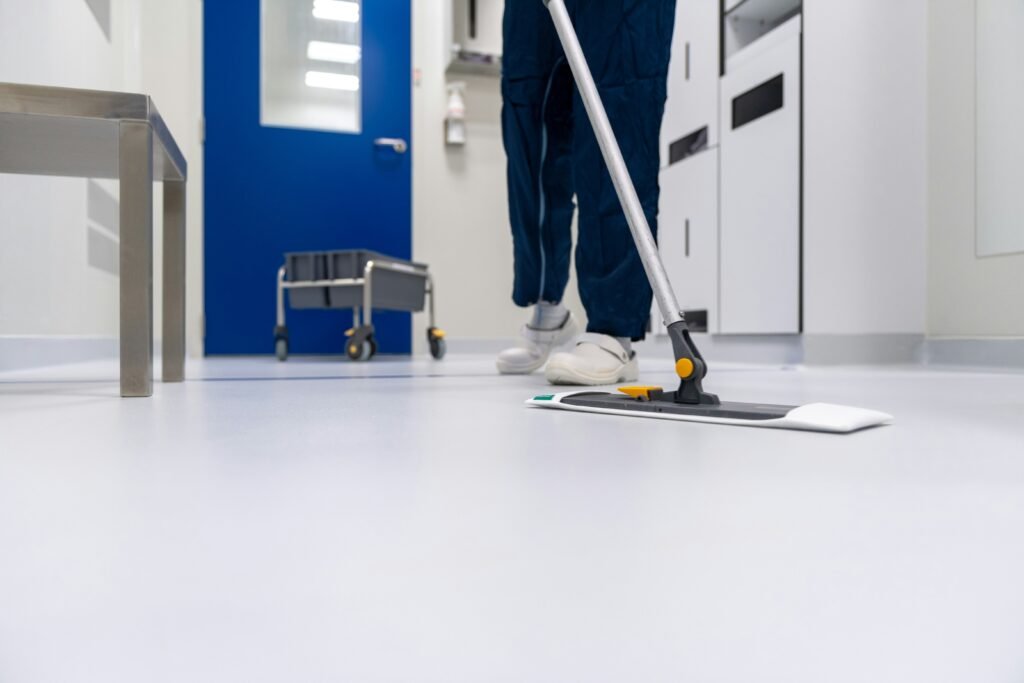 toon lambrechts 0fti9cetuoc unsplash Premium Cleaning